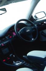 Audi S6 Sedan 2001 года (AU)